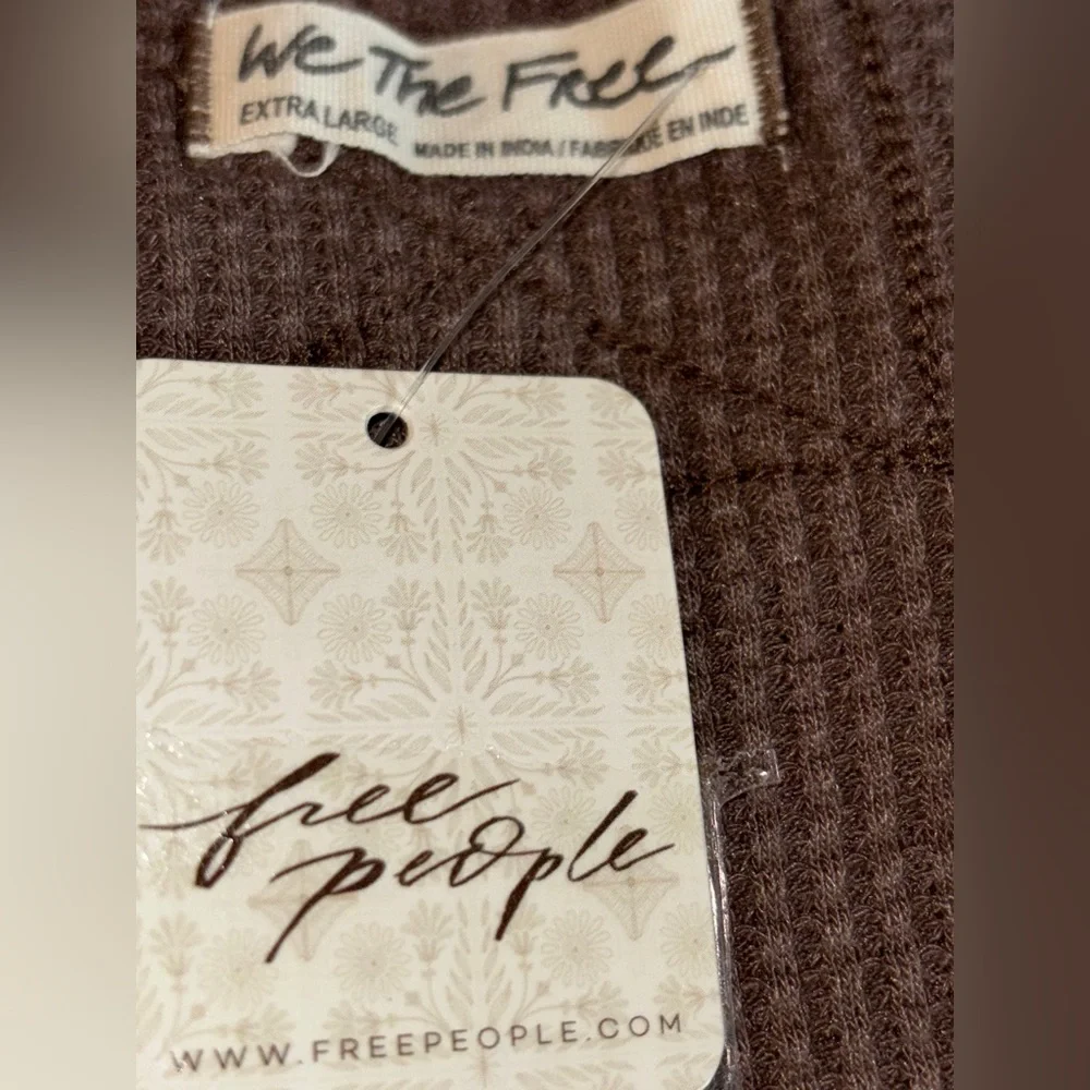 Free People We The Free Cropped Fitted Reo Sweater In Coffee‎ Vest Women XL NEW